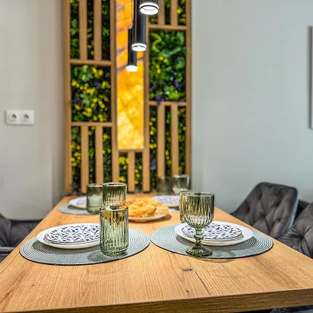 Lägenhet Six Stars 1br Modern 6 Mins To Centre Plovdiv
