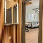 Six Stars 1br Modern 6 Mins To Centre Plovdiv
