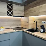 Apartment Six Stars 1br Modern 6 Mins To Centre Plovdiv