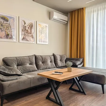 Six Stars 1br Modern 6 Mins To Centre * 普罗夫迪夫