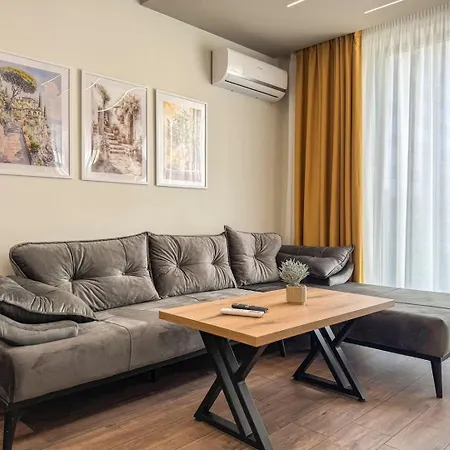 Six Stars Premium 6 Mins To Centre Ultra Fast Wifi Апартамент Пловдив