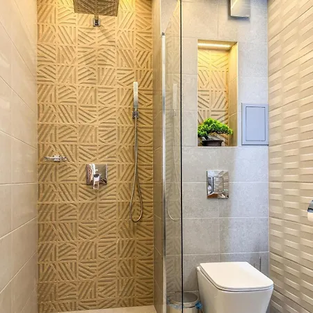 Six Stars Premium 6 Mins To Centre Ultra Fast Wifi Апартамент *