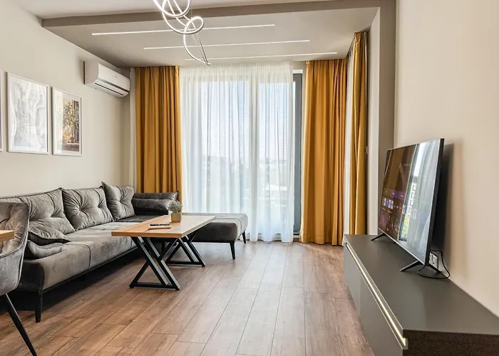 Six Stars 1br Modern 6 Mins To Centre Appartement Plovdiv