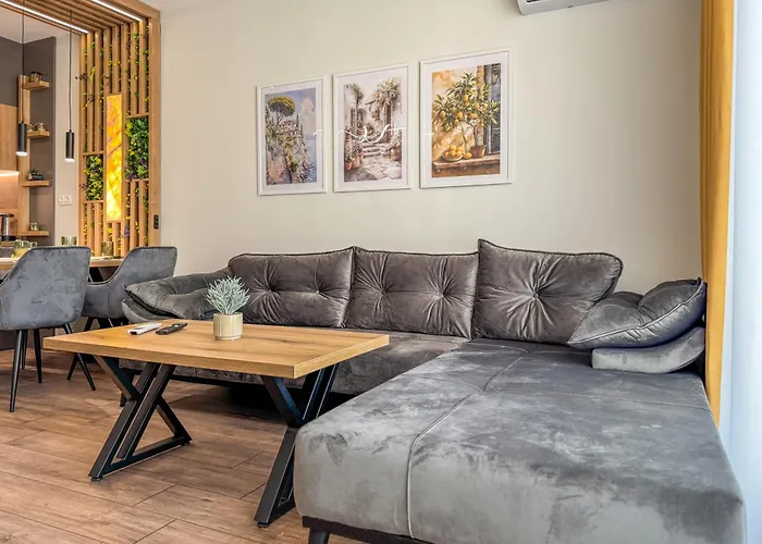 Six Stars 1br Modern 6 Mins To Centre *