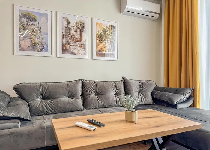 Six Stars 1br Modern 6 Mins To Centre 公寓 *