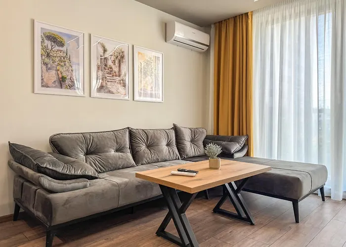 Six Stars 1br Modern 6 Mins To Centre * 普罗夫迪夫