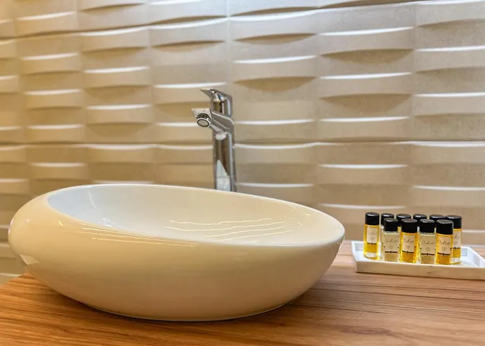 Six Stars 1br Modern 6 Mins To Centre * 普罗夫迪夫